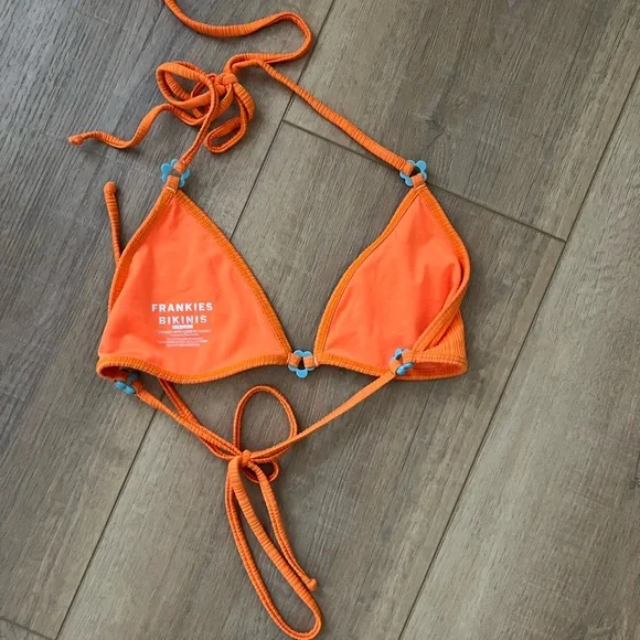 Frankie's Bikinis ivy plisse papaya bikini top size medium - Picture 2 of 3